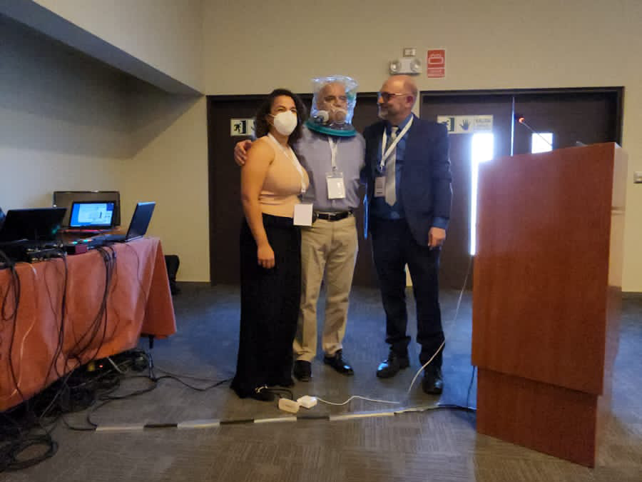 Conexão Brasil-Peru: capacete Elmo é apresentado em evento internacional de Medicina